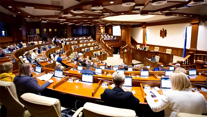 دعم غالبية نواب مولدوفا في دعم انتفاضة الشعب الإيراني وخطة النقاط العشر للسيدة مريم رجوي