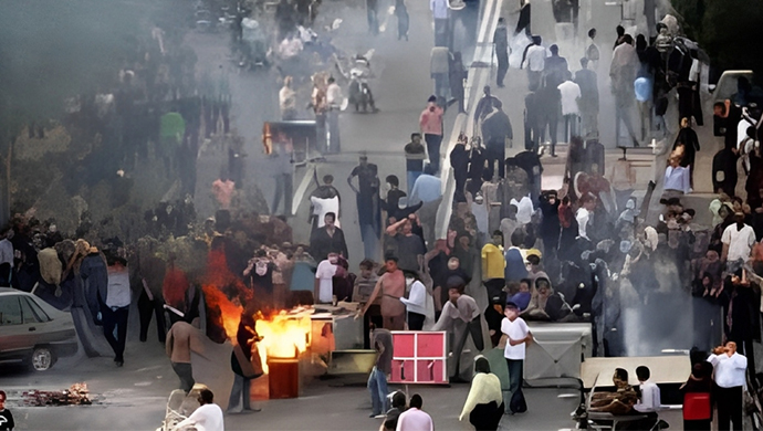 انتفاضة الشعب الإيراني.. ما مضى وما تبقى!