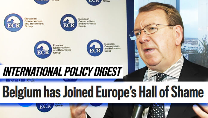 استرون استیفنسون:  بلجيكا تسقط إلى قاع العار في أوروبا 