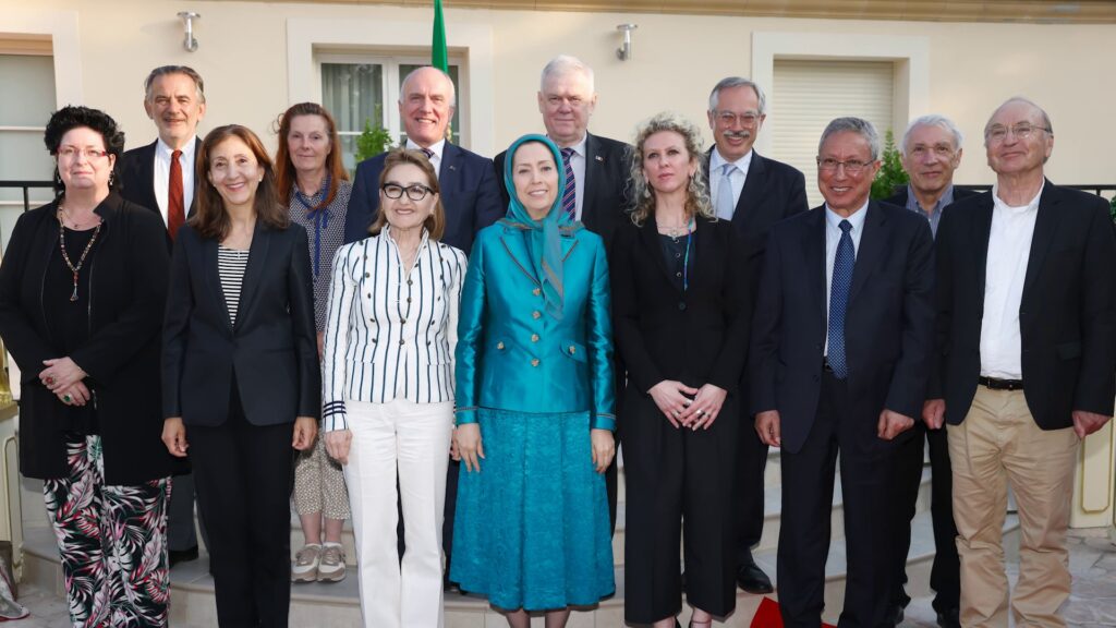 مؤتمر إيران الحرة يناقش مأساة 1988 ويدعو للعدالة