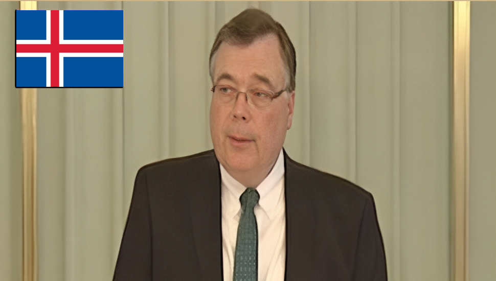 رئيس وزراء آيسلندا السابق: على الغرب أن يتبنى سياسة تدعم الشعب الإيراني والمجلس الوطني للمقاومة الإيرانية