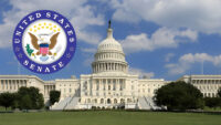 السناتوران في مجلس الشيوخ الأمريكي يقترحان مشروع قانون لفرض عقوبات اقتصادية على النظام الإيراني