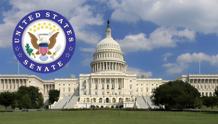 السناتوران في مجلس الشيوخ الأمريكي يقترحان مشروع قانون لفرض عقوبات اقتصادية على النظام الإيراني