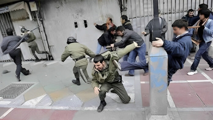 مسؤولو نظام الملالي - تعزيز الباسيج عشية ذكرى الانتفاضة الإيرانية