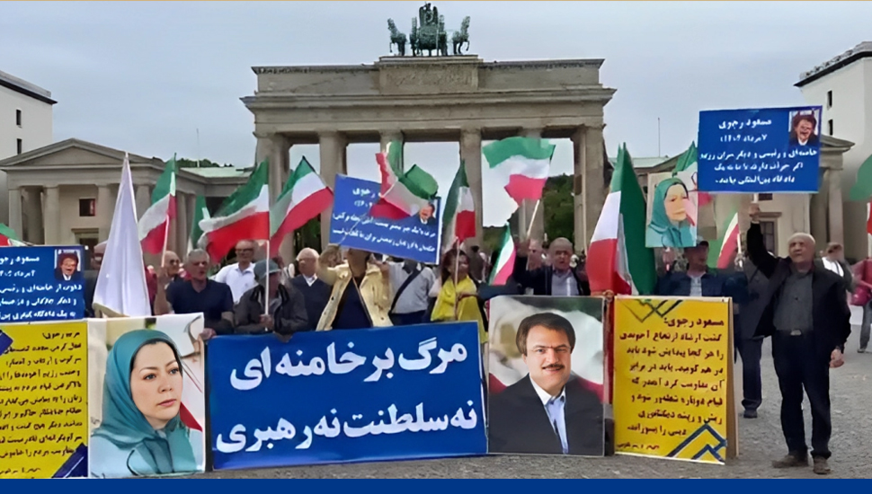 وقفة تضامنية للإيرانيين في برلين دعما لانتفاضة الشعب الإيراني