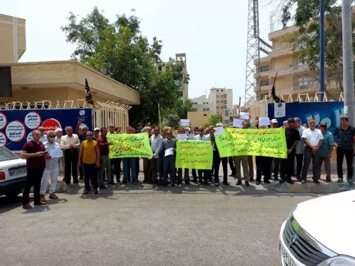 تجمعات ومسيرات احتجاجية للمتقاعدين الاتصالات في مختلف مدن الإيرانية