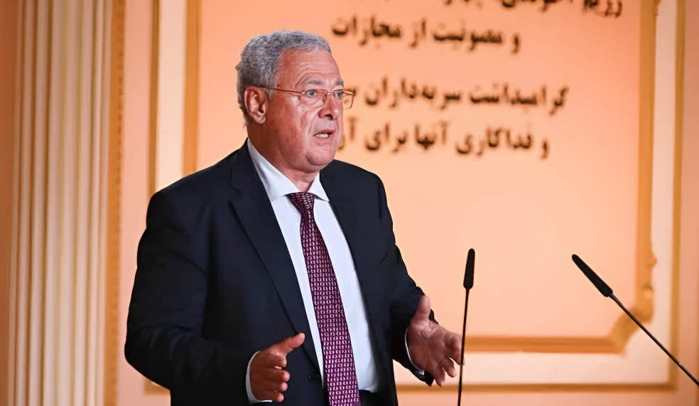 فادابالاس يدعو الى اجراءات لحماية الايرانيين