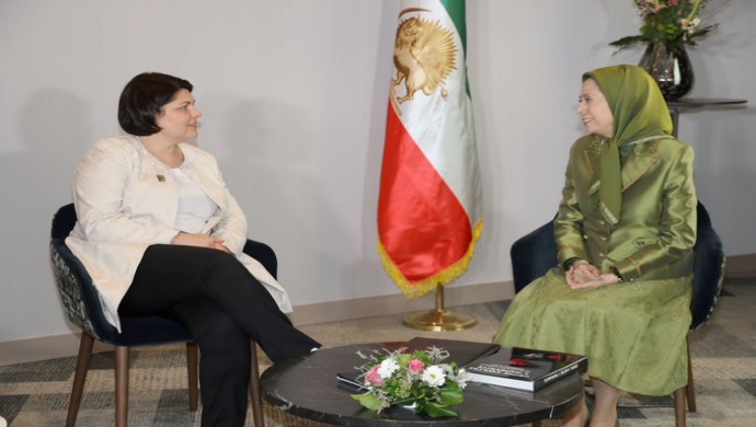 لقاء السيدة مريم رجوي مع رئيسة وزراء مولدوفا السابقة