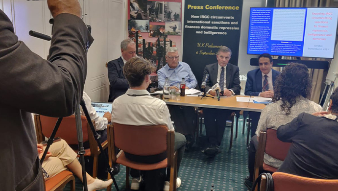 لندن - المقاومة الإیرانية تکشف كيفية تحايل النظام الإيراني على العقوبات الدولية وتمويل القمع والعدوان الداخلي