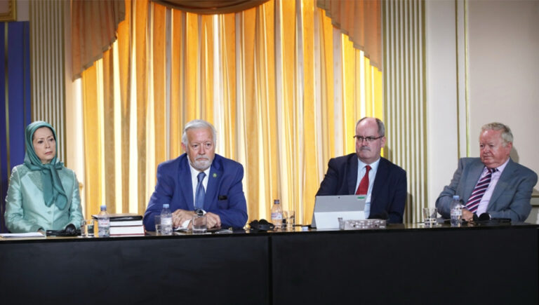 مؤتمر المجلس الوطني للمقاومة الإيرانية في باريس يحيي ذكرى الانتفاضة الإيرانية عام 2022