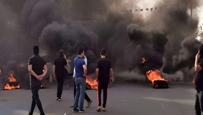 انزلاق خامنئي إلى الجنون والاكتئاب خوفاً من الانتفاضات