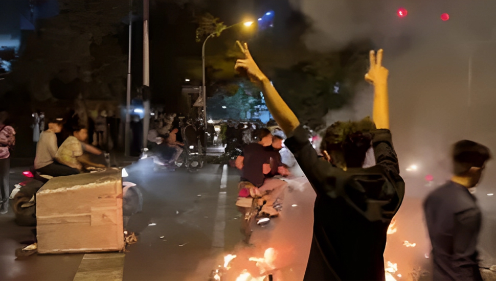 ذكرى الانتفاضة الإيرانية 2022: مخاوف النظام وإجراءاته الاستباقية