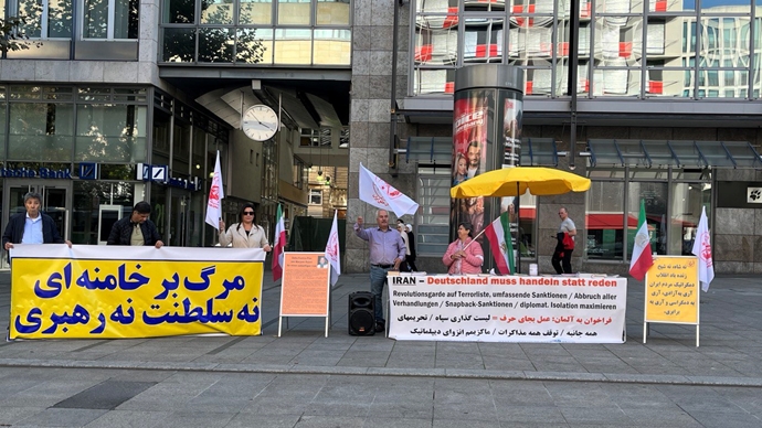 هايدلبرغ وشتوتغارت ودوسلدورف - وقفات الإيرانيين دعما لانتفاضة وطنية في إيران