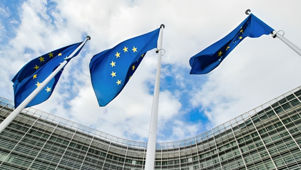 الاتحاد الأوروبي يواصل فرض إجراءات تقييدية ضد النظام الإيراني