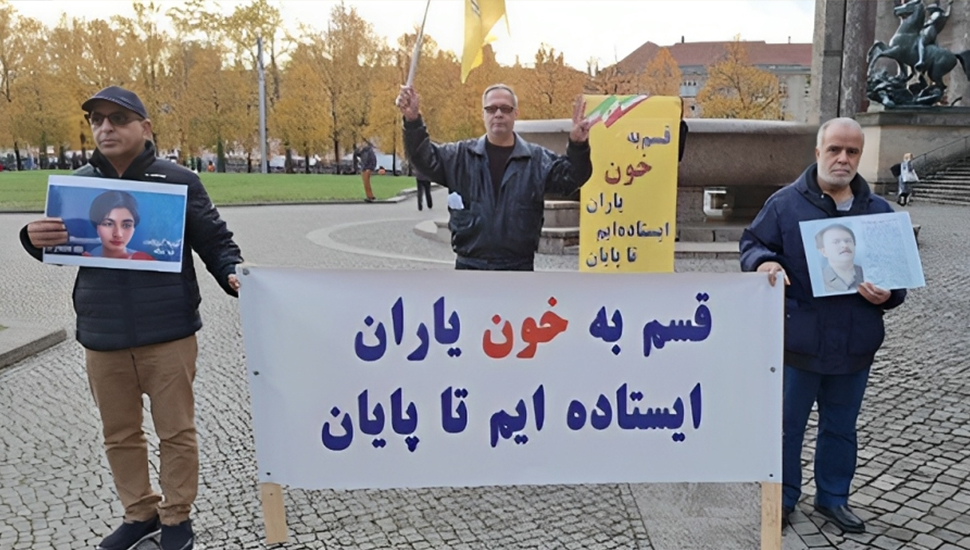 برلين، ألمانيا – وقفة الإيرانيين لتأبين أرميتا جراوند والمطالبة بمقاضاة المتورطين في قتلها