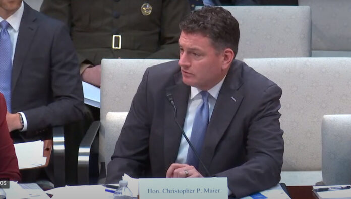 جلسة استماع بمجلسي الشيوخ والنواب الأميركيين، بدء التحقيق في التصريح الأمني ​​لأحد عملاء النظام الملالي المتسللين