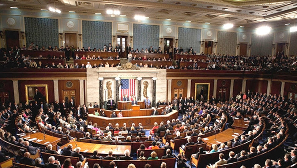 مجلس النواب الأميركي يتبنى خطة تشديد العقوبات النفطية على نظام الملالي