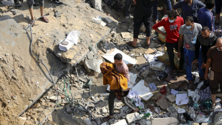 “غزه يداهمها الوقت” خبراء أمميون يحذرون ويطالبون بوقف إطلاق النار لمنع الإبادة الجماعية