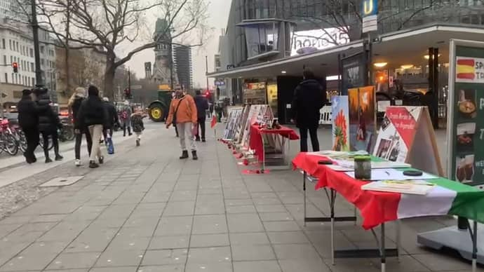 برلين – معرض لصور شهداء الانتفاضة الإيرانية