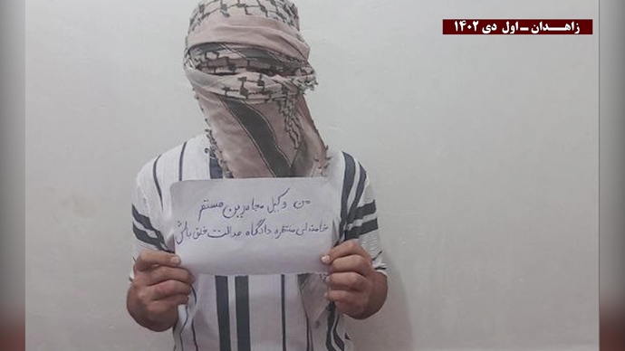 شباب الانتفاضة: "من زاهدان إلى طهران، يصرخ كل إيراني: الموت للظالم سواء كان الشاه أو خامنئي"