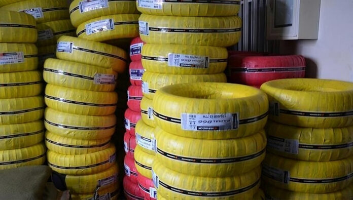 تهريب الإطارات وفضيحة أخرى من السرقات الكبرى لنظام الملالي