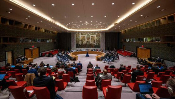 مجلس الأمن الدولي يحث الحوثيين على الوقف الفوري للهجمات في البحر الأحمر