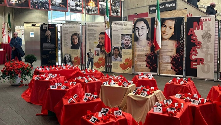 باريس: معرض صور للشهداء وطاولة كتب تضامنا مع الانتفاضة الإيرانية 