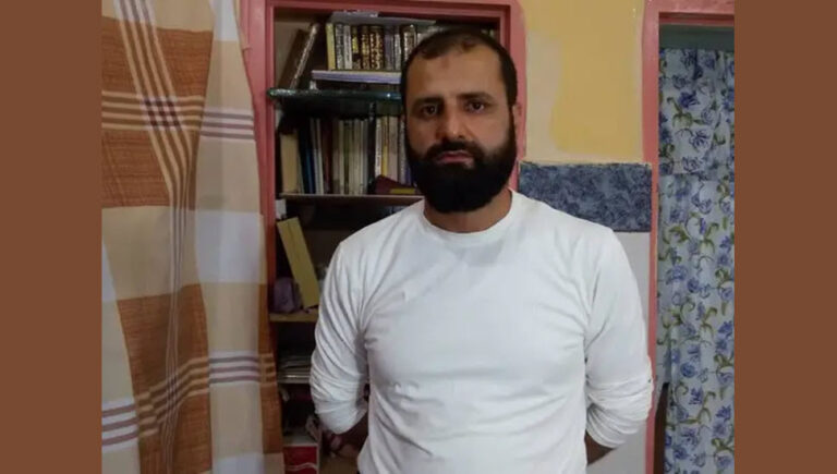 موجة الاعدامات في إيران .. النظام الإيراني يعدم السجين السياسي الكردي من اهل السنة فرهاد سليمي