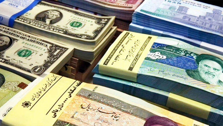  هبوط حاد في قيمة العملة الإيرانية