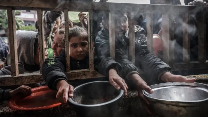 الأزمة الصحية في غزة وحدها قد تقتل 8 آلاف شخص بحلول أغسطس حتى لو توقف القتال