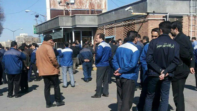 إضراب عمال شركة تصنيع الآلات في تبريز وتجمع احتجاجي لموظفي العلاج في مستشفى شيراز