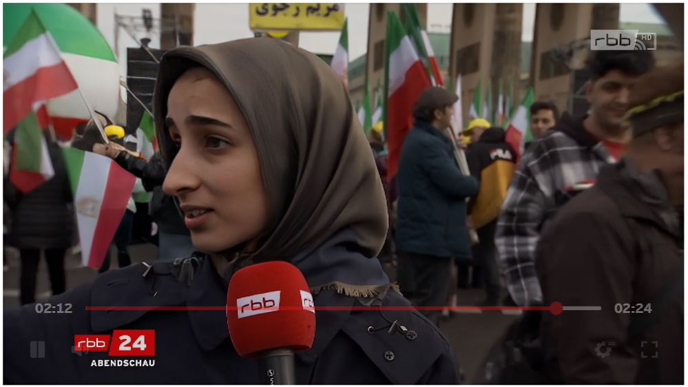 تلفزيون برلين ينقل احتجاجات ومسيرات الإيرانيین في ذكرى الثورة المناهضة للملكية