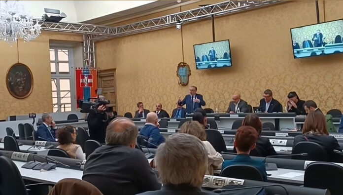 مؤتمر في  إيطاليا - إيران من القمع الداخلي إلى زعزعة استقرار الشرق الأوسط - ما الحل؟