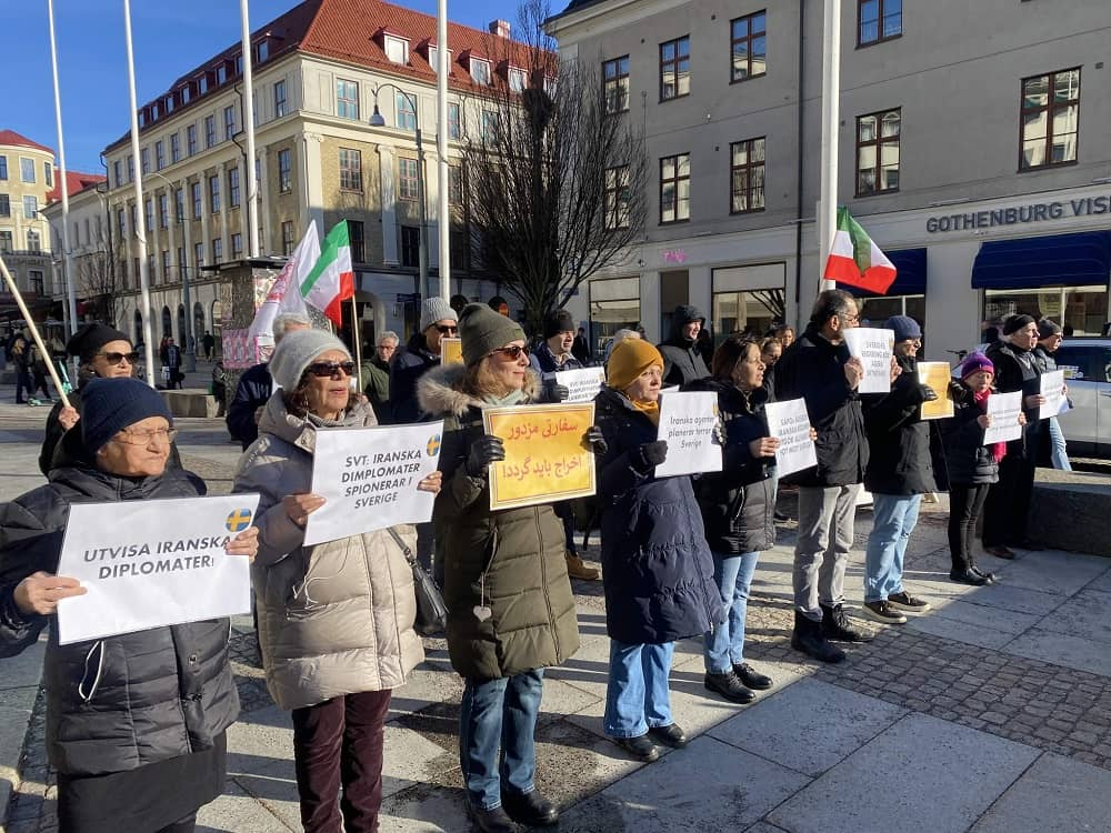 غوتنبرغ، السويد - تجمع أنصار مجاهدي خلق تضامنًا مع الثورة الإيرانية