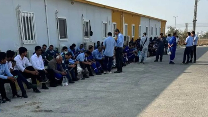 إضراب المئات من العمال في ماهشهر جنوب غرب إيران