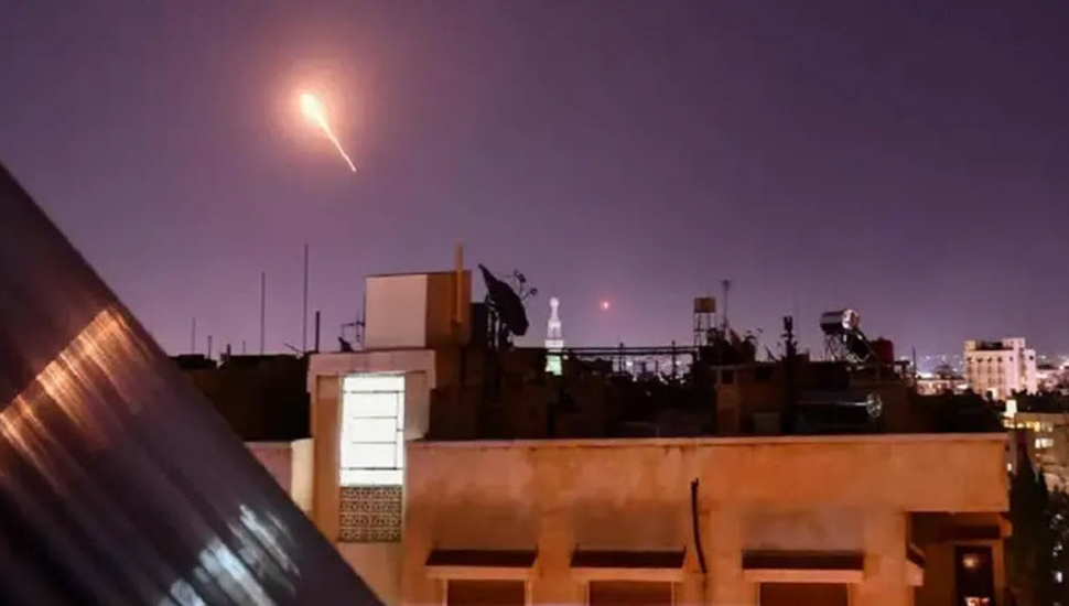 مقتل خمسة من كبار قادة ميليشيات النظام الإيراني شرقي سوريا