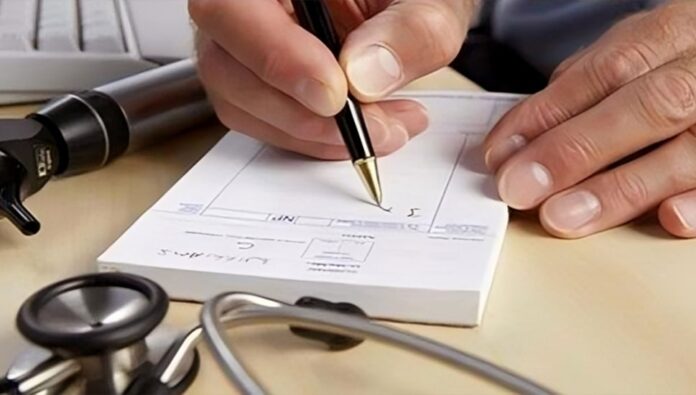 زيادة تعریفات زيارات الأطباء في إيران بنسبة 50%