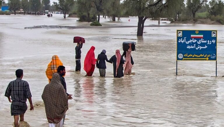 المياه تغمر 2000 قرية في سيستان وبلوشستان + رسالة من السيدة مريم رجوي