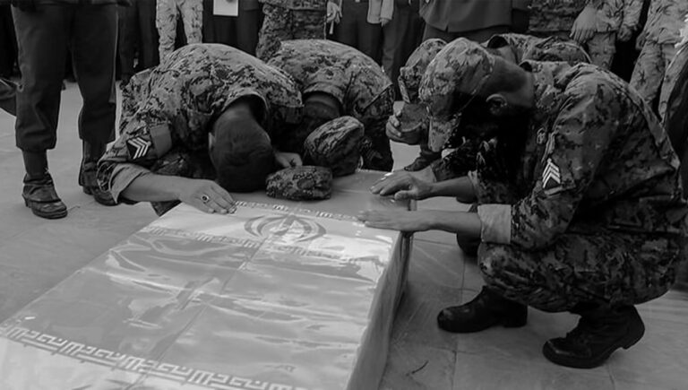 سوریا - مقتل ثمانية عناصر من قوات الحرس الإیراني في مقرهم قرب الميادين