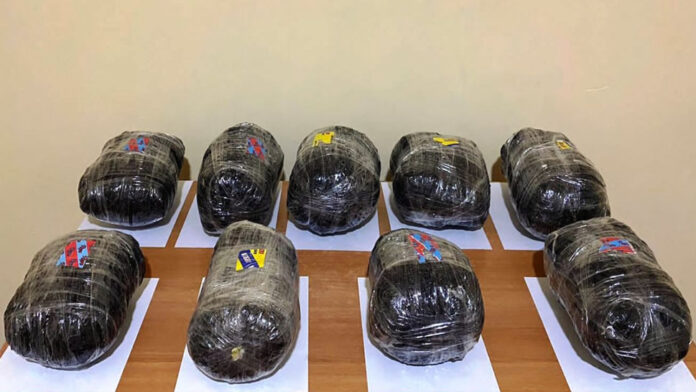 أذربيجان طردت أربعة من موظفي السفارة الإيرانية