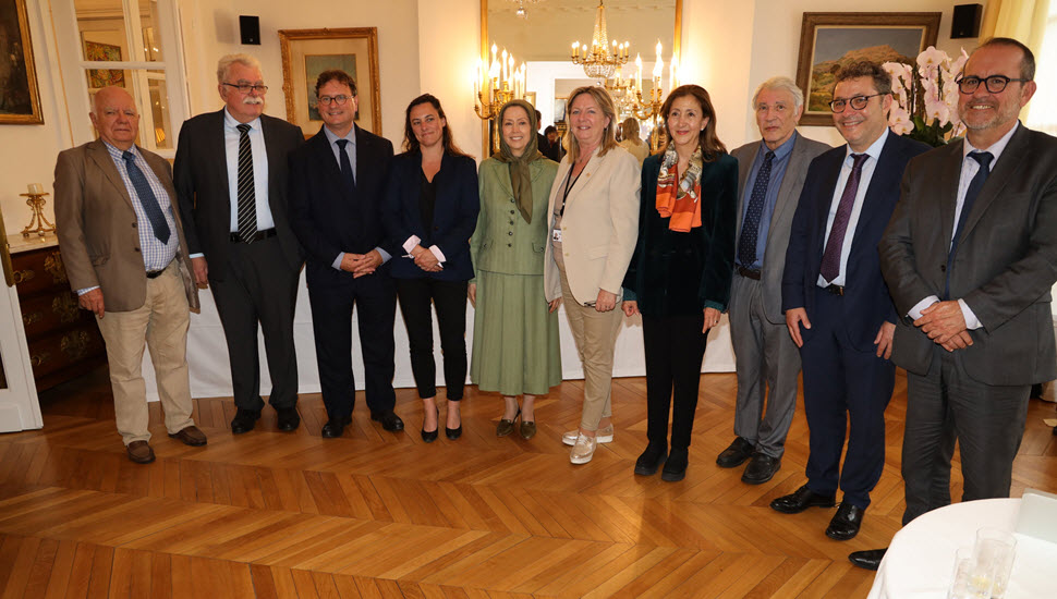 مؤتمر في البرلمان الفرنسي بحضور السيدة مريم رجوي