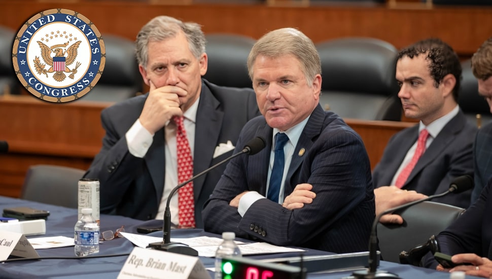 مايكل ماكول: سوء تقدير آخر كان تجارة خمسة جواسيس إيرانيين ووصول إيران إلى ستة مليارات دولار