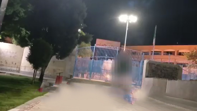 اضرام النار في  مركز نهب حكومي في مدينة باكدشت