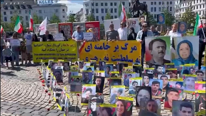 مظاهرات في كوبنهاغن وباريس ودوسلدورف تضامنا مع الانتفاضة الوطنية في إيران 