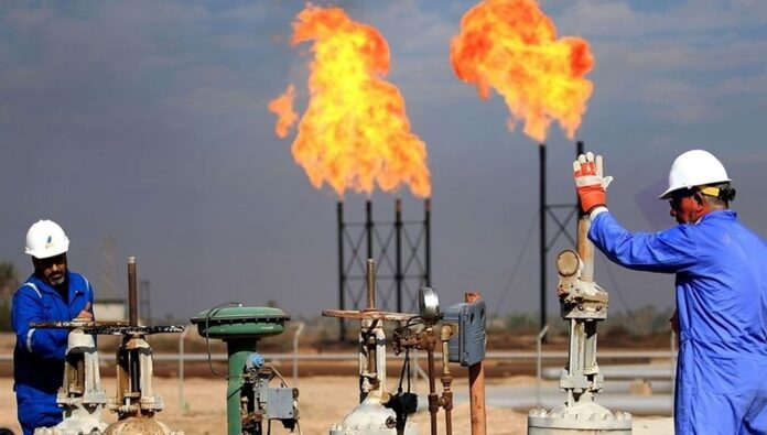 أزمة الحرق الواسع للغاز الطبيعي في إيران- تلوث البيئة وهدر الثروة