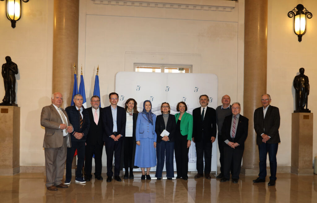 باريس - مؤتمر التضامن مع المقاومة الإيرانية بحضور وكلمة السيدة مريم رجوي