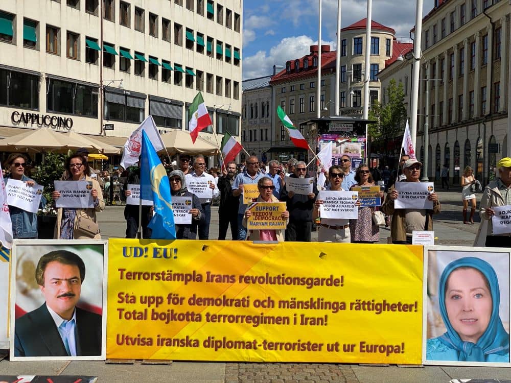 تقرير مصور احتجاجات إيرانيين في غوتنبرغ وستوكهولم والسويد وباريس وألمانيا تضامنا مع الانتفاضة الوطنية في إيران