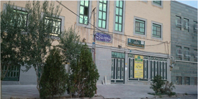 شباب الانتفاضة يشعلون النار في المراكز القمعية للنظام في أصفهان ویزد