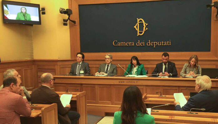 مؤتمر صحفي في البرلمان الإيطالي اغلبية نواب البرلمان يدعمون برنامج السيدة مريم رجوي