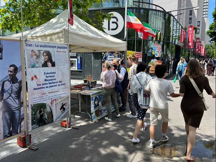 ستوكهولم وبرلين وباريس وهايدلبرغ ولوكسمبورغ – مظاهرات وطاولة كتب ومعرض لصور الشهداء تضامنا مع الانتفاضة الوطنية في إيران